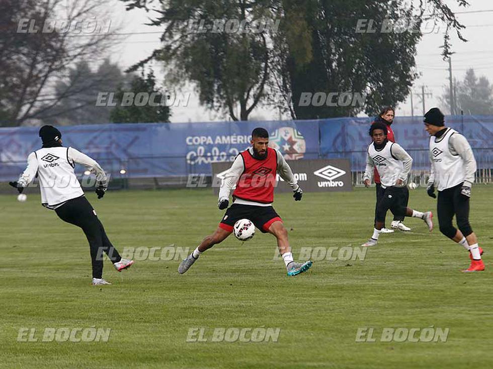 Selección peruana entrenó a 3 grados en Temuco para enfrentar a Brasil [VIDEO]