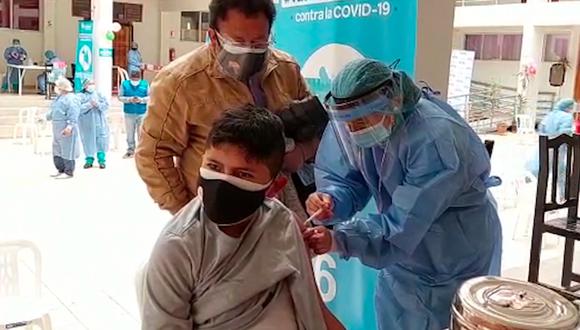 EsSalud inició vacunación contra el COVID-19 en población de 12 a 17 años en Cusco. (Foto: EsSalud)