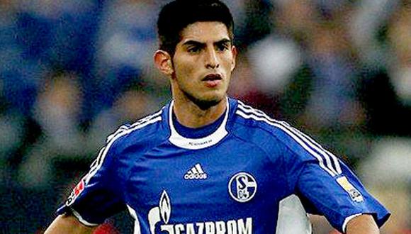 Sería compañero de la 'Foquita': Zambrano en la mira del Schalke 