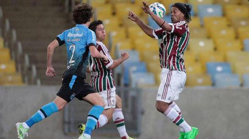 Ronaldinho y su debut a lo grande con el Fluminense en el Maracaná [GALERÍA] 