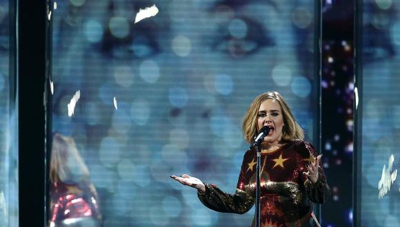 Adele y su potente mensaje a favor de la lucha contra la desigualdad y el racismo. (Foto: AFP)
