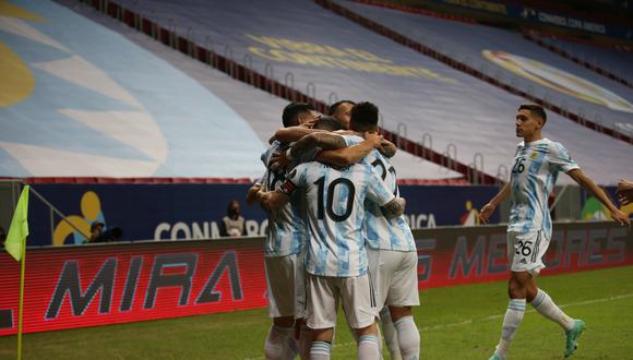 Argentina y Uruguay se enfrentan este viernes en el estadio Mané Garrincha de Brasilia por la Copa América