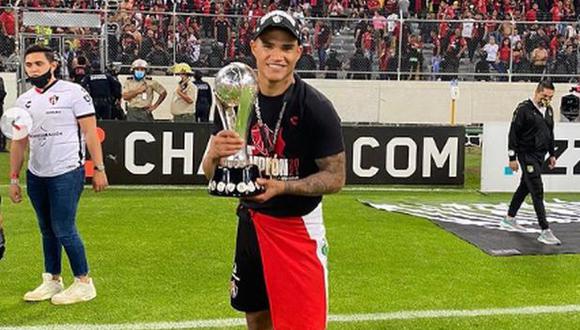 Anderson Santamaría compartió publicación en redes sociales tras ser campeón con Atlas. (Foto: Instagram de Anderson Santamaría)