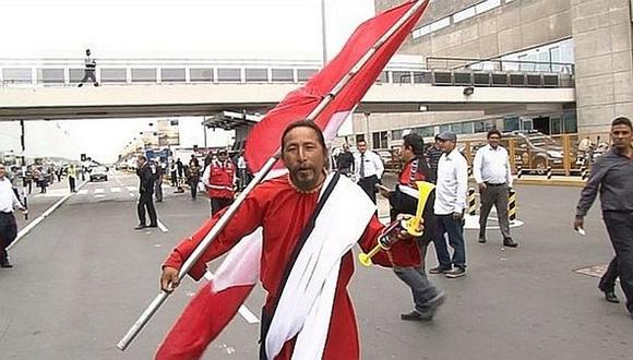 Hincha israelita revela que Gareca lo ayudó económicamente en Rusia