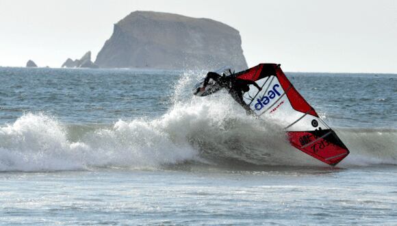 Hoy arranca el Mundial Junior de Windsurf en playa Lobitos