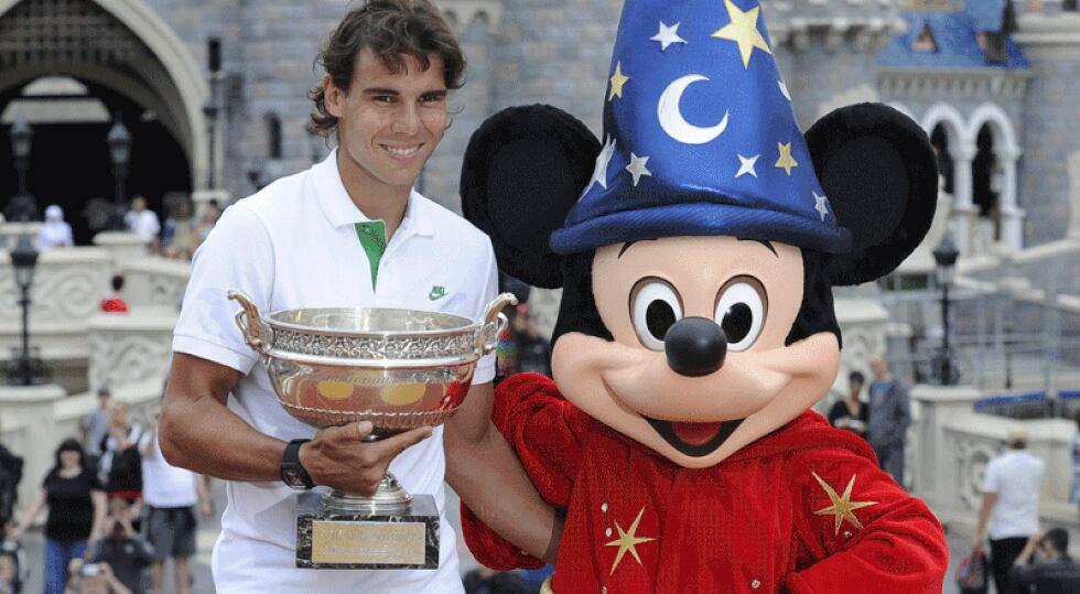 FOTOS: Nadal celebró título del Roland Garros en Disney de París