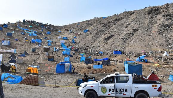 Invasores se mantienen en la posición de seguir ocupando terreno del Morro Solar. (Foto: Municipalidad de Chorrillos)