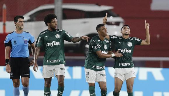 Santos va por su cuarta Copa Libertadores de la historia, mientras que Palmeiras busca la segunda. (Foto: EFE)