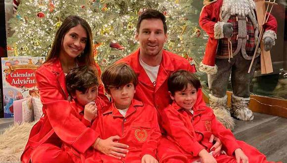 La imagen de la familia Messi por Navidad. (Foto: Instagram)