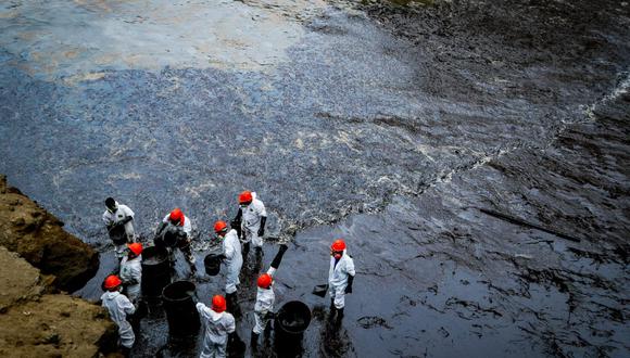 Dos reservas naturales y veinte playas han sido afectadas por el derrame de petróleo en el mar de Lima. (Foto: Municipalidad de Ventanilla)