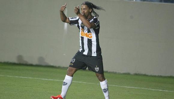 Copa Libertadores: Mira el golazo de Ronaldinho al Arsenal [VIDEO]