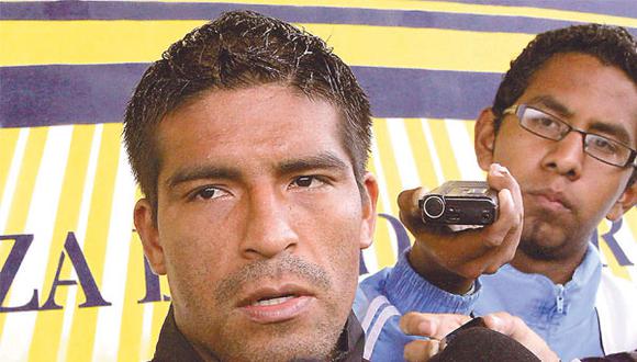 El "Cholo" Prado reemplazará a De La Haza ante Cristal