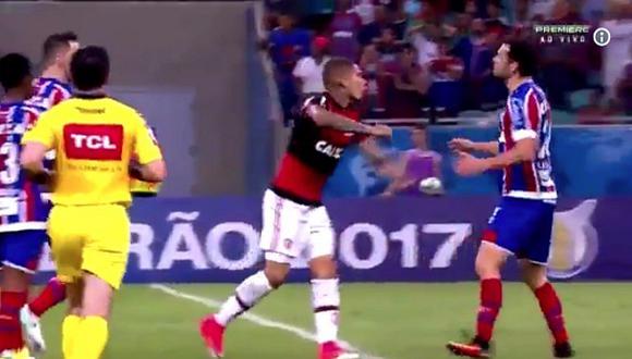 Paolo Guerrero: Rival simula 'puñetazo' de Paolo en partido de Flamengo [VIDEO]