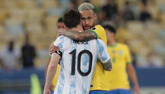 Lionel Messi y Neymar comandan el ataque de este equipo ideal. (Foto: EFE)