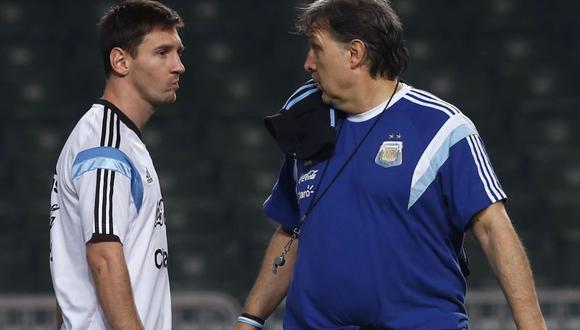 Martino "no descarta ni confirma" presencia de Lionel Messi ante El Salvador