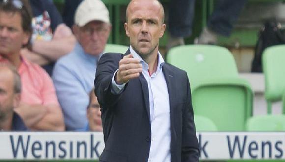 Renato Tapia: Técnico del Twente preocupado por su lesión