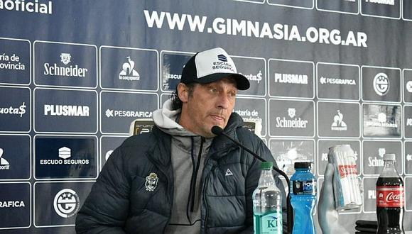 Pedro Troglio tras el debut de Alexi Gómez: "Es un jugador de selección"