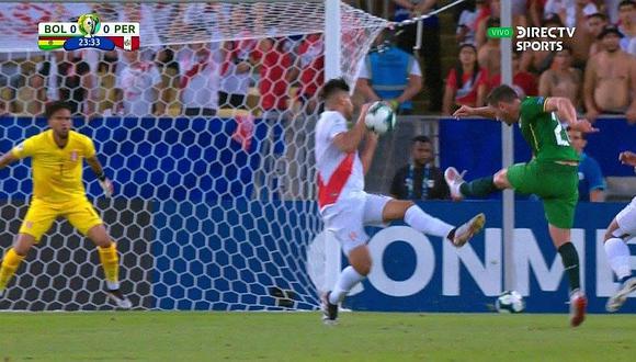 Perú vs. Bolivia: mano de Carlos Zambrano y penal cobrado por el VAR para el gol 'Verde' | VIDEO