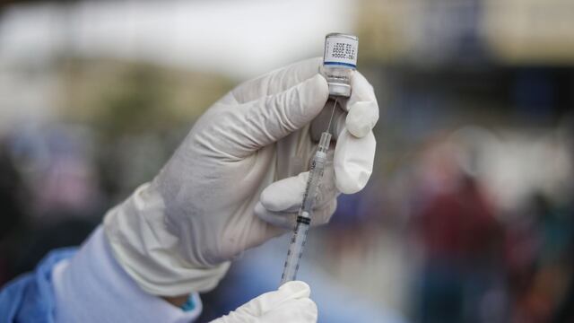Contraloría conforma “Equipo especial de control para vacuna contra el COVID-19″