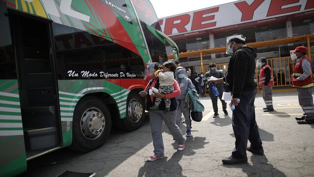 Terminal Yerbateros: precios de pasajes a Huancayo se duplica por cierre de la Carretera Central