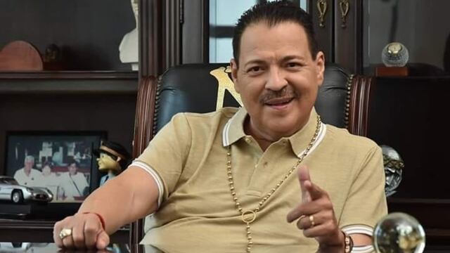 El cantante mexicano Julio Preciado fue hospitalizado por posible COVID-19 