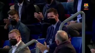 Laporta presiona a ‘Leo’ Messi en público para que siga en Barcelona | VIDEO