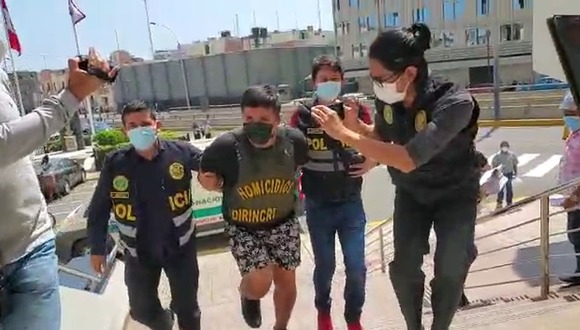 Extorsionador asesinó a balazos a mototaxista y a la amiga de este porque se negó a pagar cupos en San Juan de Lurigancho. (Video:PNP)