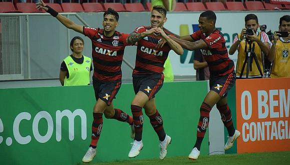 ​Flamengo gana 2-0 al Fluminense sin Guerrero ni Trauco