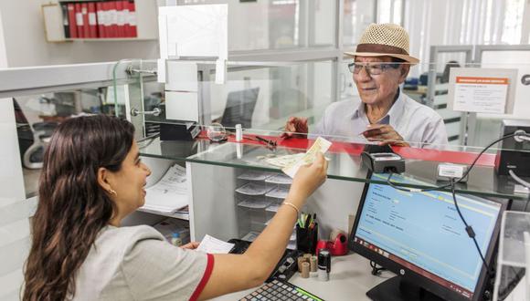 El bono extraordinario a los pensionistas de la Oficina de Normalización Previsional (ONP) de 930 soles, aprobado por el gobierno, empezará a pagarse a partir del 11 de enero.  (Foto: Andina)
