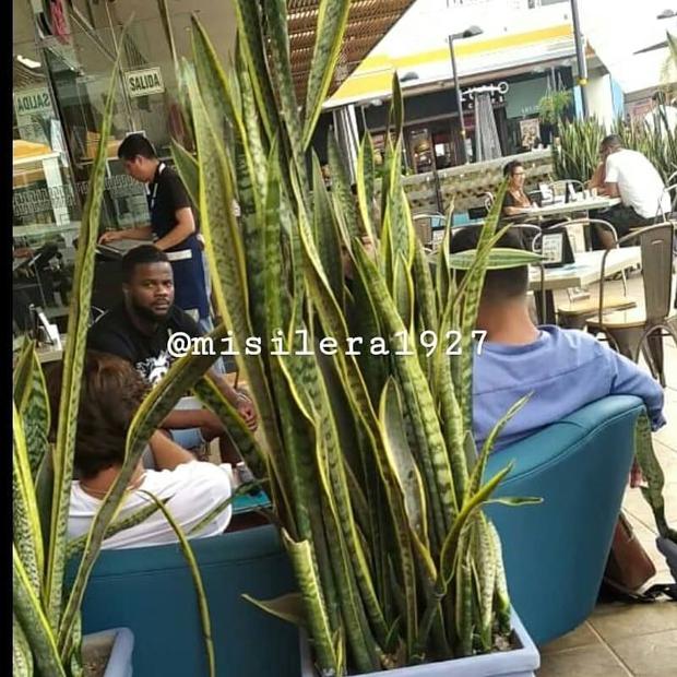 Sport Boys | Johnnier Montaño fue captado reunido con ...
