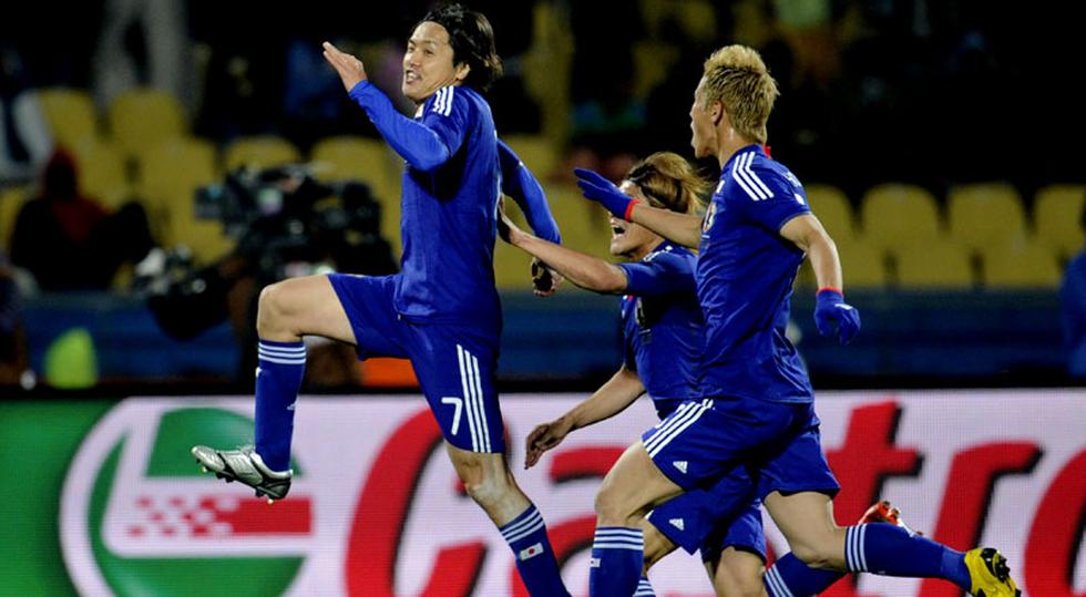 Japón venció 3-1 a Dinamarca y jugará los octavos con Paraguay 