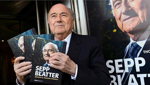 ​FIFA: Joseph Blatter presenta su biografía y aclara que no es corrupto