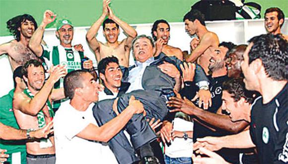 Luego de siete años el Omonia Nicosia del peruano Hernán Rengifo salió campeón