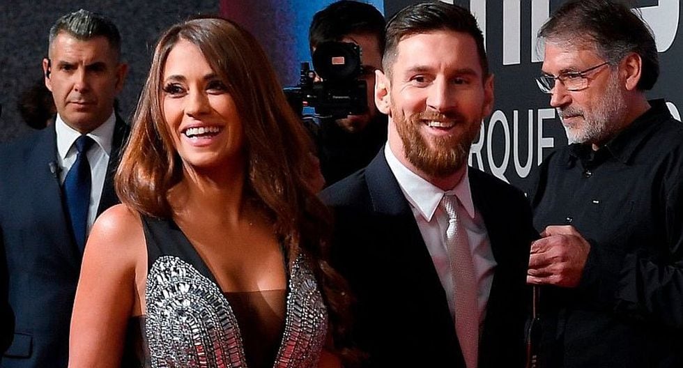 Trends Lionel Messi ?Antonella Roccuzzo bloquea a jugadora de hockey ...