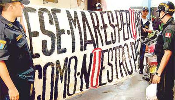 Policía allanó casa de jefe de la Trinchera Norte y se llevó banderolas