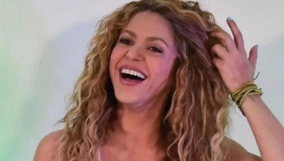 ¡La ampayan! Shakira se vuelve loca, se quita todo y se baña en el mar | Mira la foto