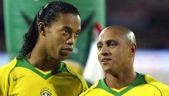 Ronaldinho acusó a Roberto Carlos de la eliminación de Brasil en Alemania 2006