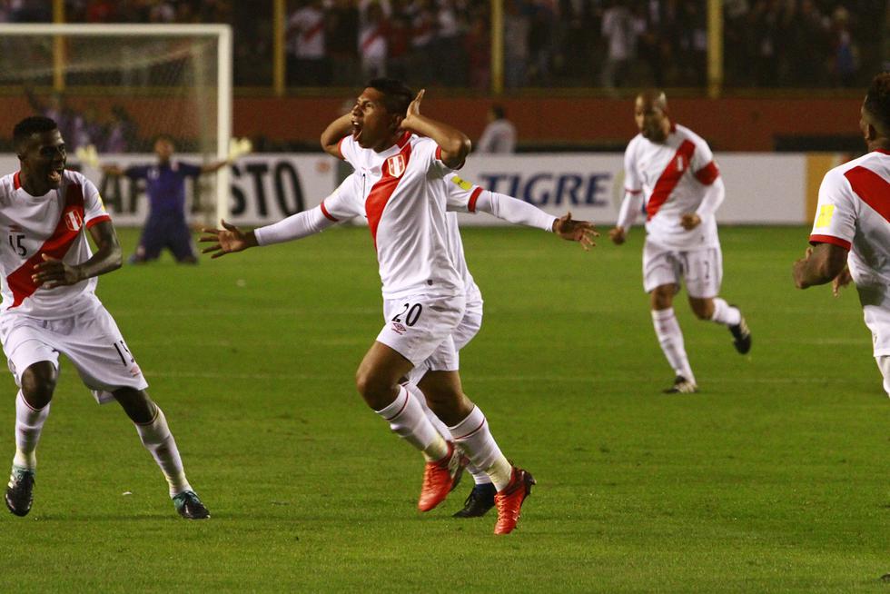 Edison Flores lleva anotados 15 goles con la selección absoluta de Perú, su capacidad goleadora la viene demostrando desde sus inicios con la sub-17. (Foto GEC Archivo)