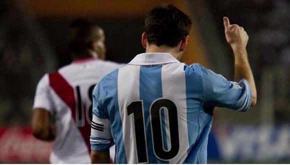Liga española ensaya posible dupla entre Messi y este ídolo peruano [FOTO]