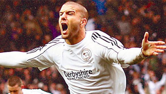 Atacante argentino del Derby County vendría a mitad de año para fichar por equipo crema