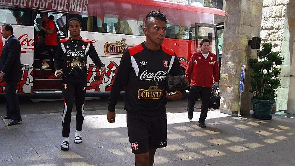 Selección peruana partió a Trujillo para amistoso ante Paraguay [FOTOS]