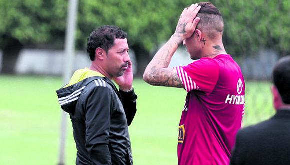 Selección peruana: 'Chorri' Palacios le da con palo a Guerrero