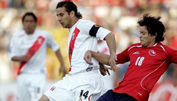 Se dan la mano: Perú y Chile pedirán cambio de fixture en Eliminatorias