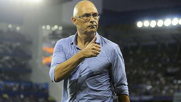 Alfredo Arias descartó que sea el técnico de Sporting Cristal 