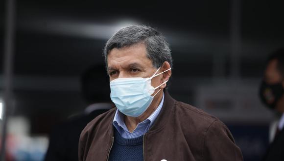 El ministro de Salud, Hernando Cevallos, detalló que la instalación de la planta de producción de la vacuna rusa Sputnik V en el Perú se concretaría recién en el 2023 y que actualmente el proyecto se encuentra en la etapa de negociaciones. .(Foto: Britanie Arroyo / @photo.gec)