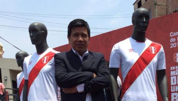 El periodista peruano acertó en su análisis en apuesta hecha en vivo a su colega colombiano César Londoño en la previa del encuentro entre Ecuador y Venezuela que terminó en empate 2-2.