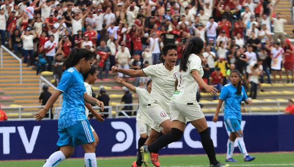 Universitario de Deportes se impuso 6-0 ante Amazon Sky por la final de fútbol femenino en el estadio de San Marcos. (Foto: @FpfFemenino)