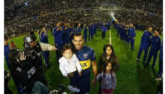 Carlos Tevez se estrena hoy con Boca Juniors tras 11 años 