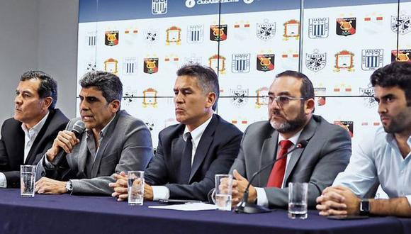 Alianza Lima, Sporting Cristal y resto de clubes oposición a FPF no descartan ir a la FIFA 