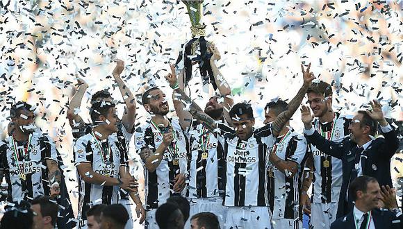 Juventus: emotiva celebración entre Cuadrado y Allegri [FOTOS]
